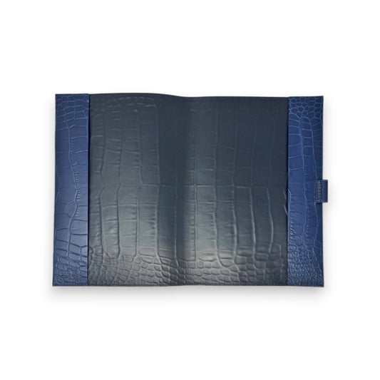 Document Holder | Crocodile Print